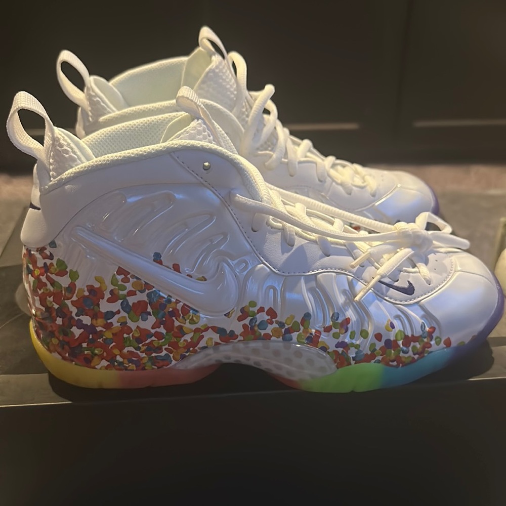 Nike posite pro brand new in box!